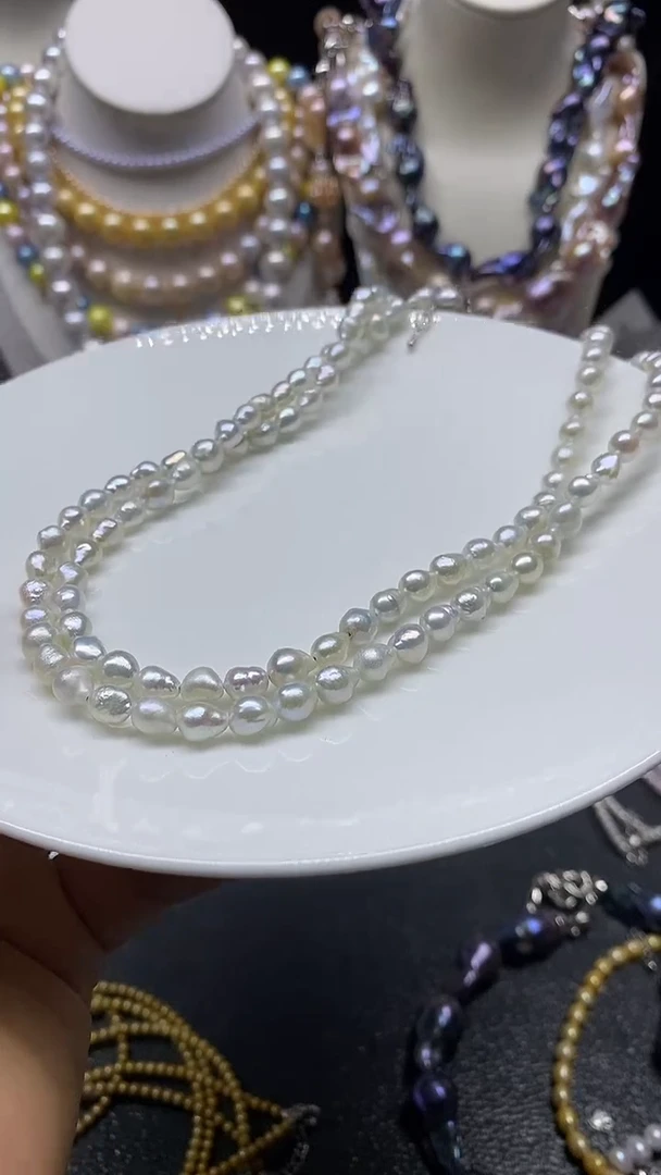 颈饰未镶嵌淡水珍珠多人