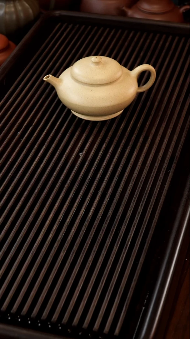 【闪购商品】紫砂茶壶半手精工本绿合欢