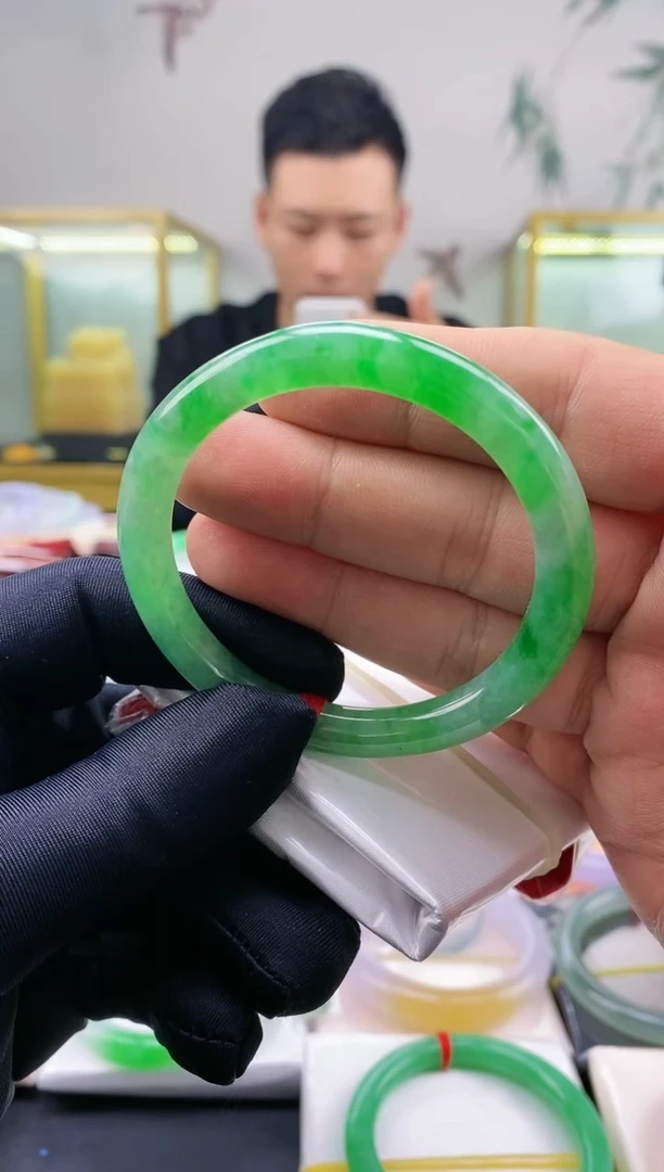 未镶嵌手镯翡翠天然缅甸翡翠a货