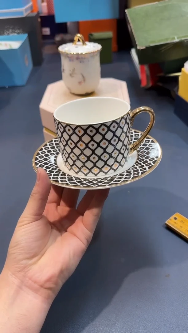 【闪购商品】碗F847全场正品，京东包邮