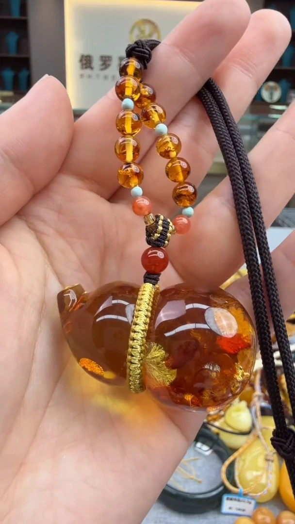 琥珀颈饰未镶嵌145秒拍号 假一罚三