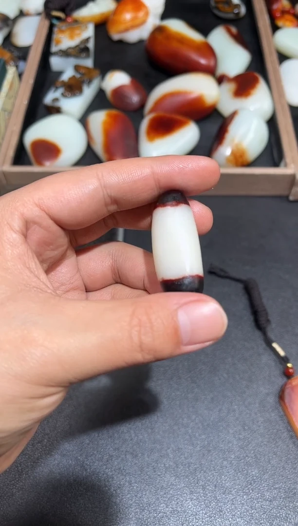 颈饰未镶嵌和田玉（子料）YL-DS-12.18-21