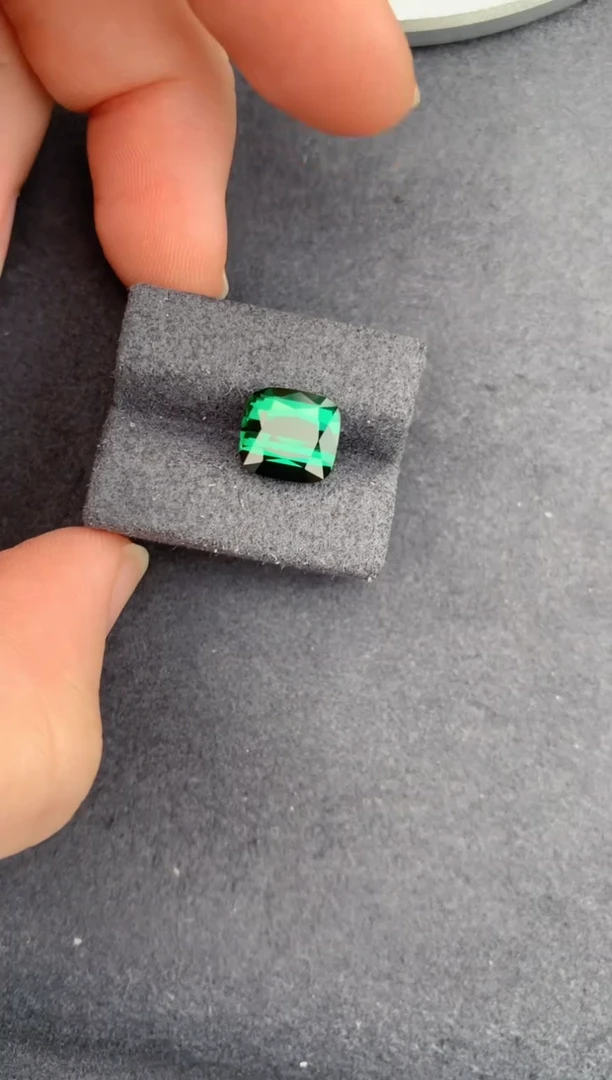 未镶嵌珠宝半成品碧玺4.3ct碧玺   DG