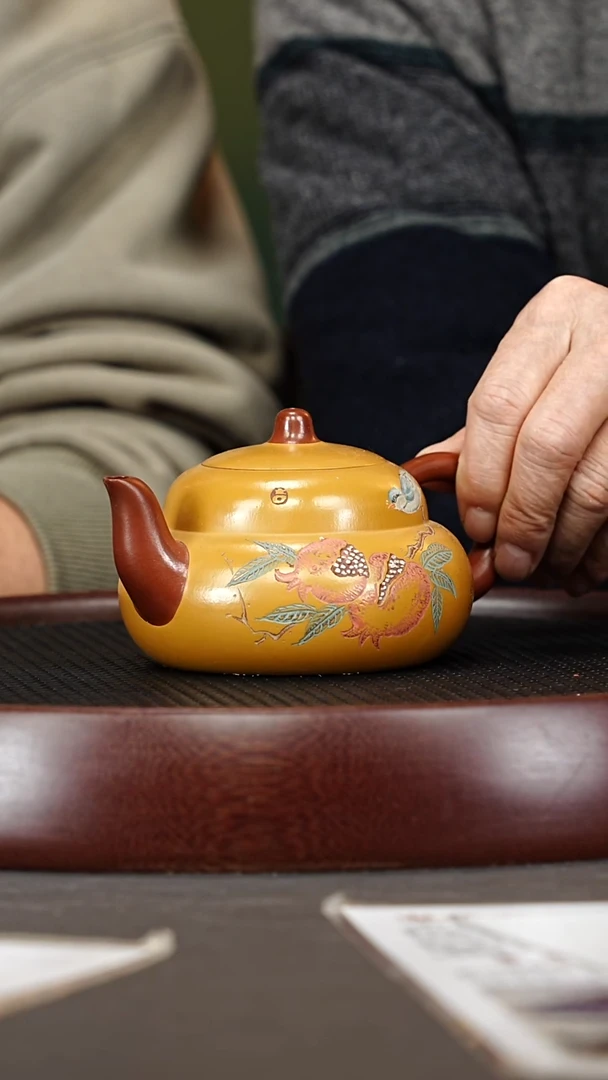 茶壶紫砂100鲍宜明  葫芦 红皮龙 320cc