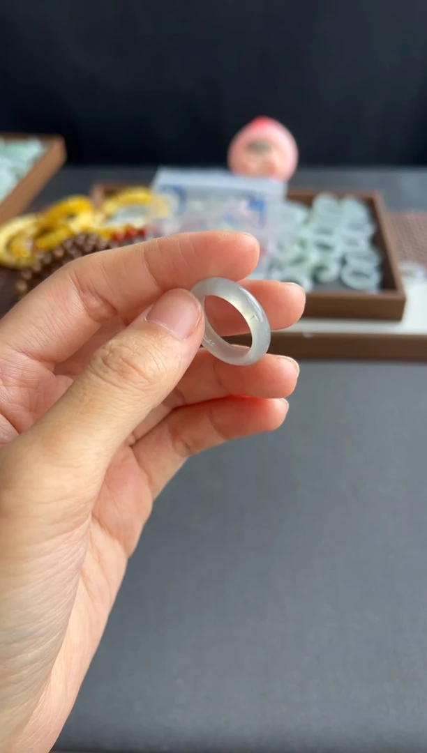 翡翠未镶嵌吊坠(不含链)L*301买断16