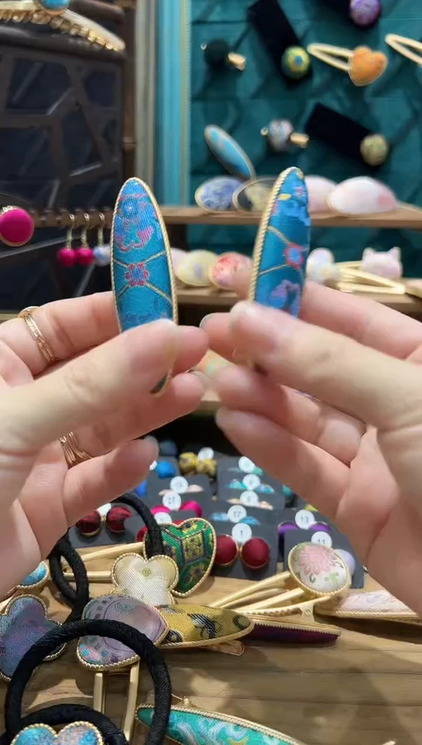 【闪购商品】【孤品车2.15】蓝金大柳叶鸭嘴夹一个