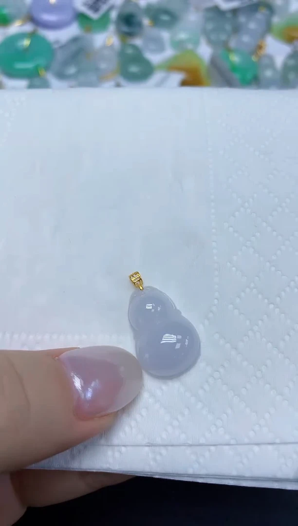 翡翠18K金镶嵌颈饰天然缅甸翡翠A货