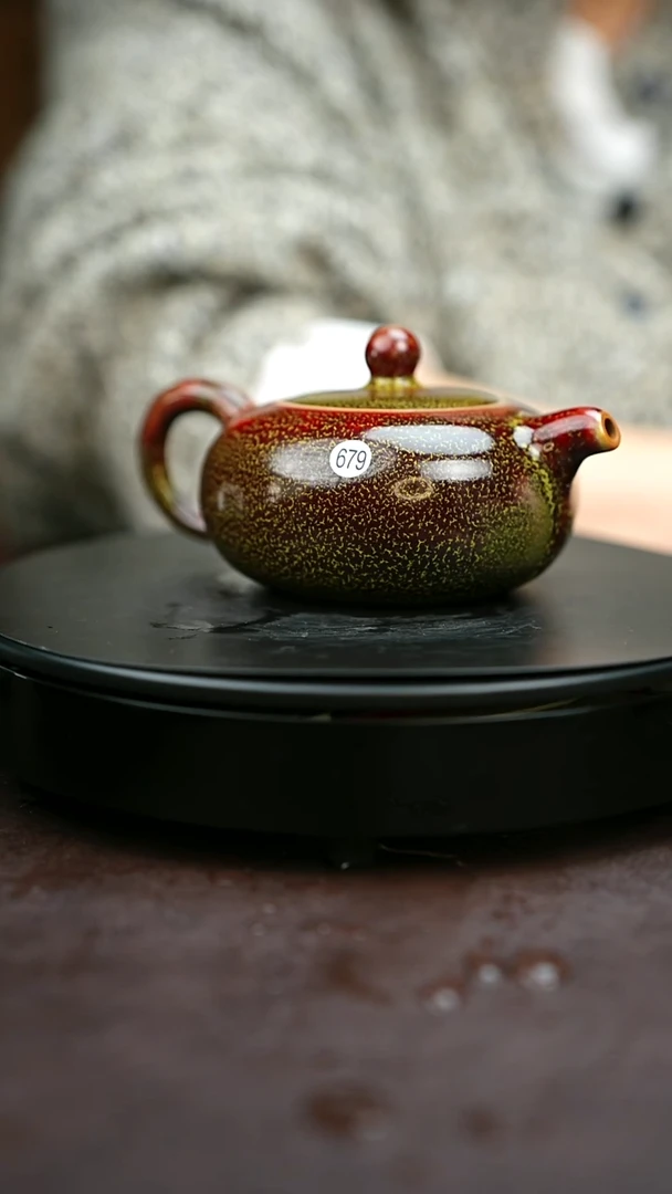 679*一级品原矿钧瓷炉钧釉一粒珠壶