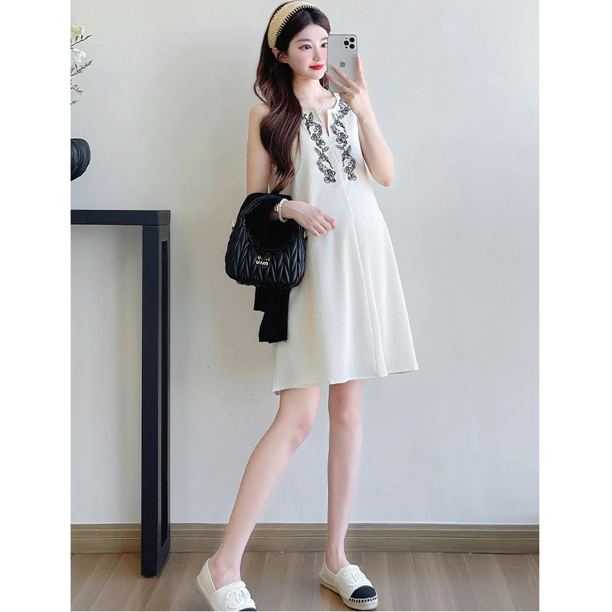 民族风孕妇连衣裙垂感刺绣宽松设计气质时尚丝滑显瘦夏季孕妇裙