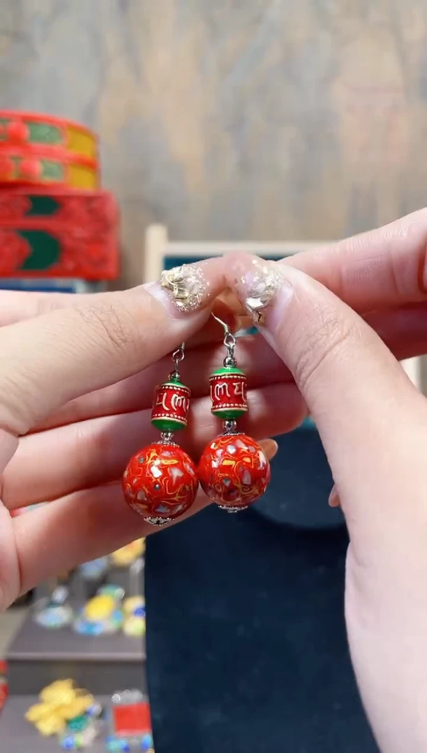 【闪购商品】非遗犀皮漆精品耳环红色