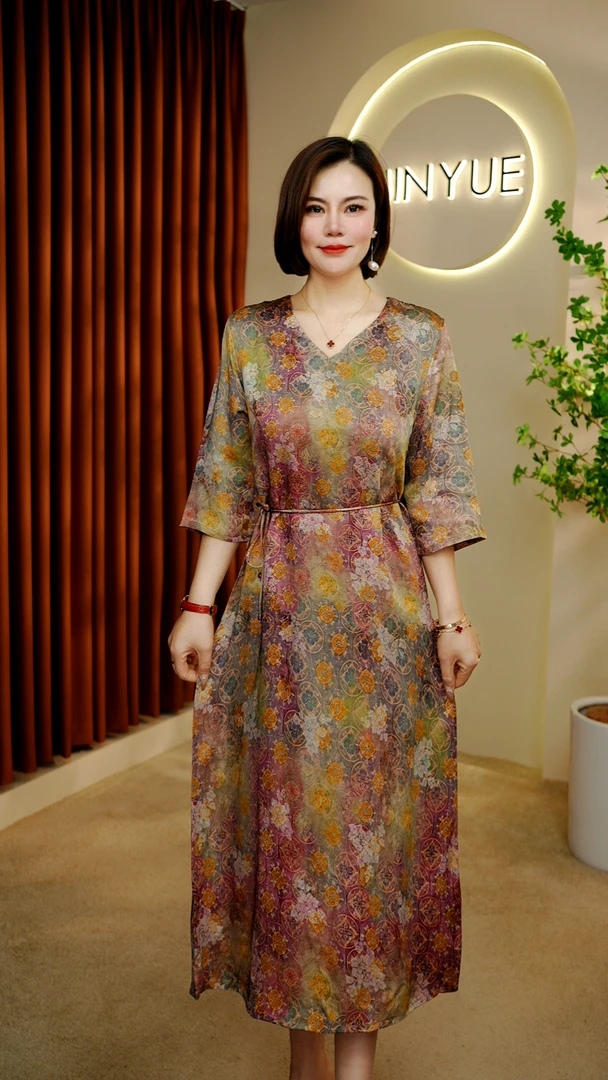 【意可】2025新款早秋新中式修身气质连衣裙1512A