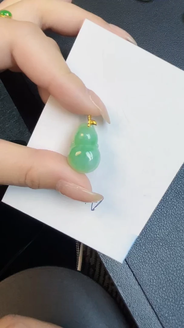 【闪购商品】翡翠颈饰18K金镶嵌00000000