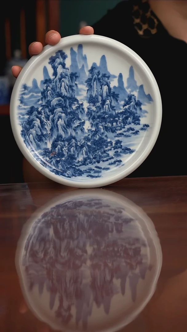 景琳藏青花溪山楼观图
