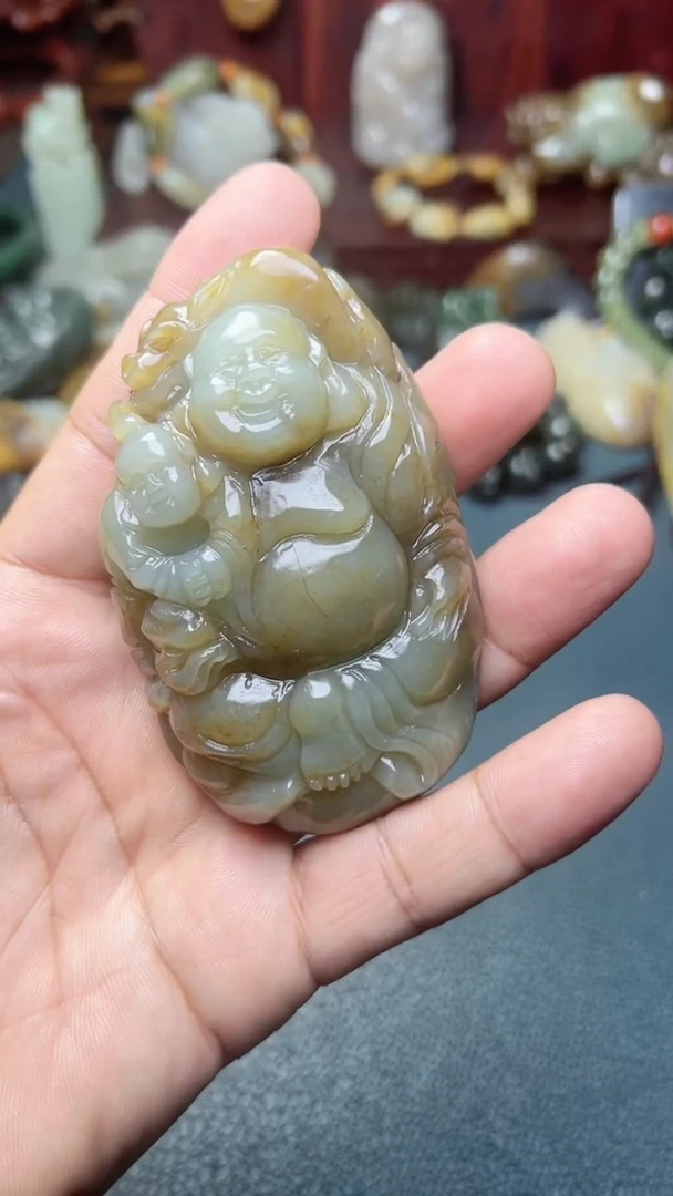 未镶嵌和田玉把件-