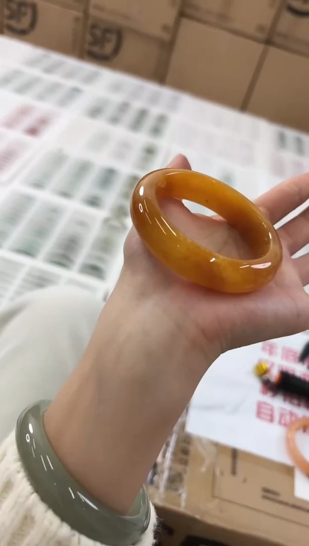 未镶嵌手镯石英质玉98-55HU