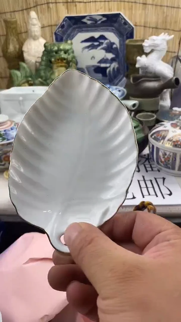 瓷片@*惜新号开播 全场放漏 家人们蹲住了