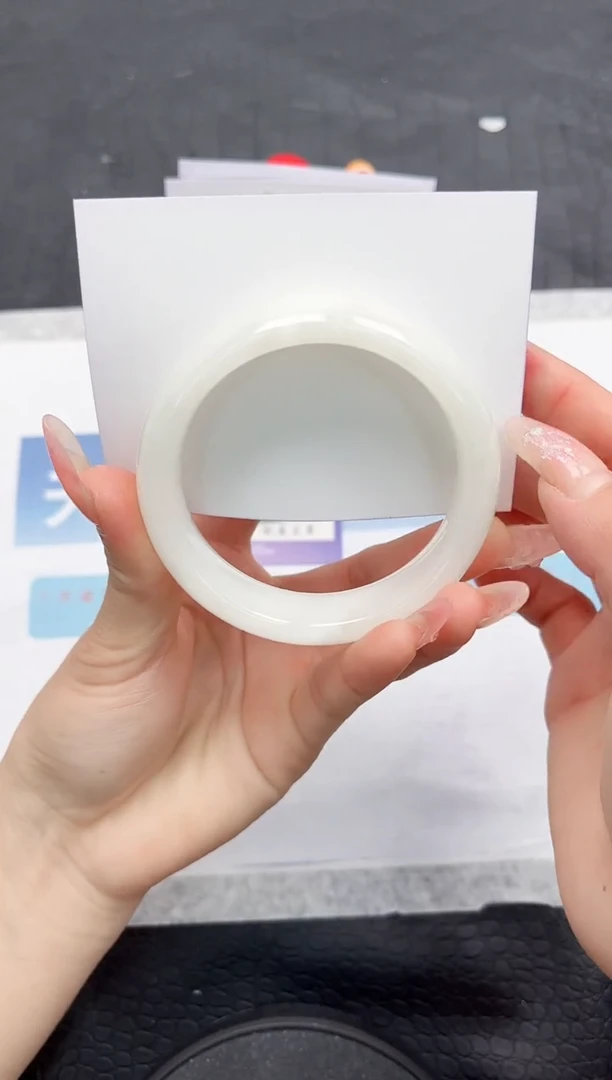 【闪购商品】和田玉手镯未镶嵌L117-54.4