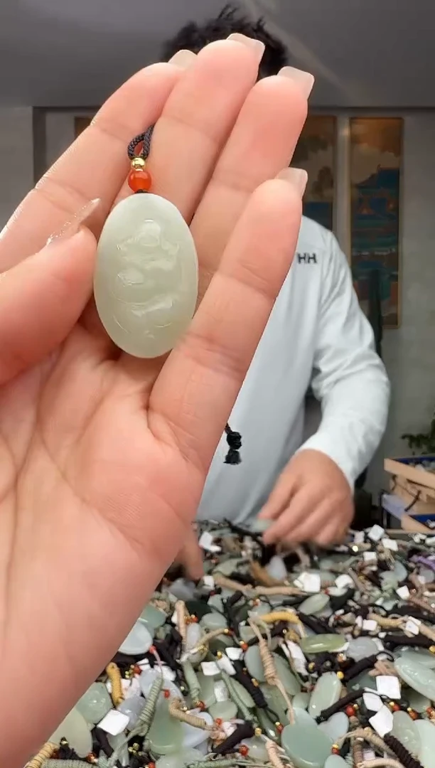 颈饰未镶嵌和田玉拍一发一多样性发货