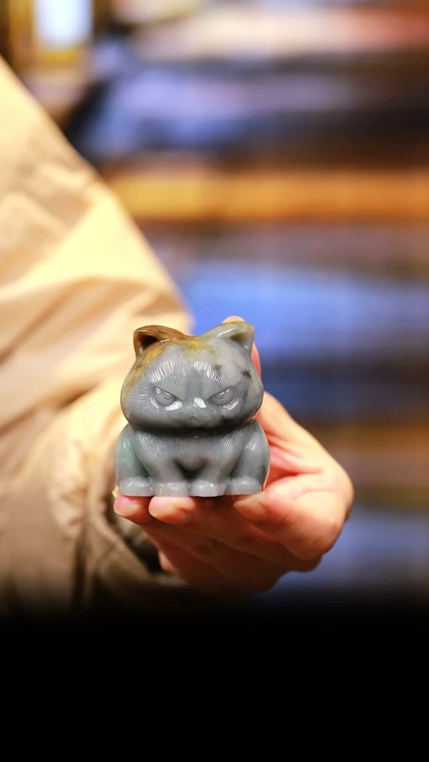 未镶嵌把件翡翠猫