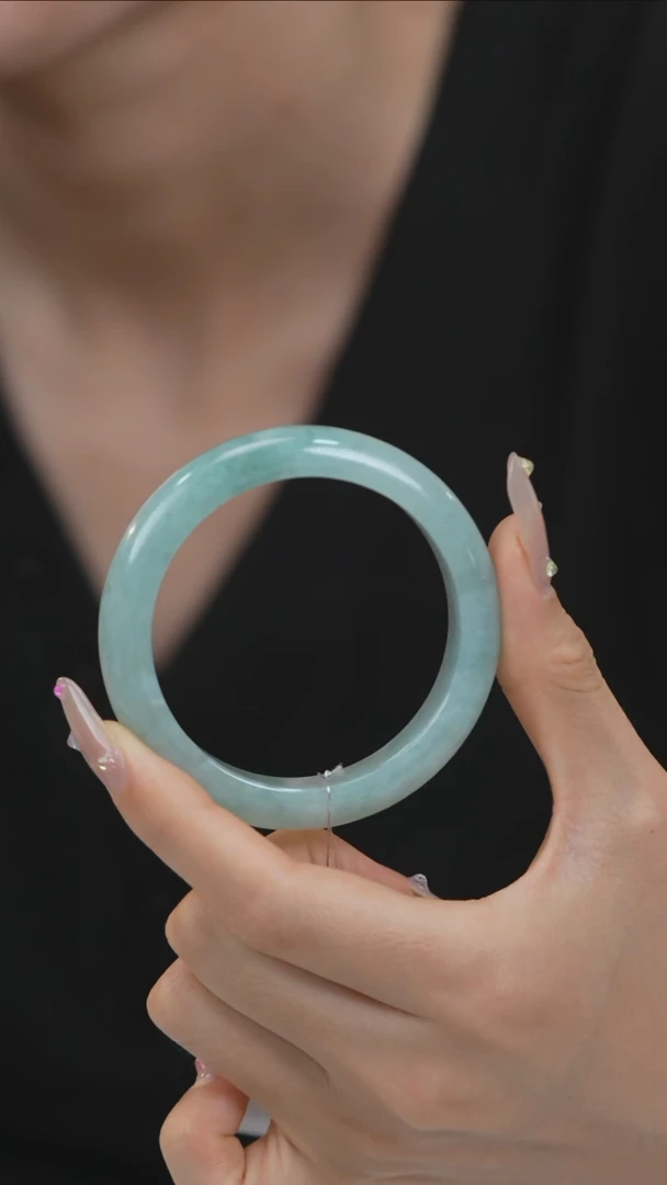 翡翠手镯未镶嵌玉镯0750