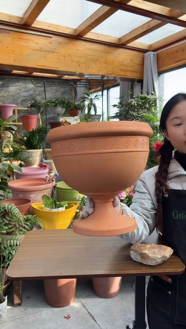 33*32/橙色外贸尾单福利酒杯花盆/G33