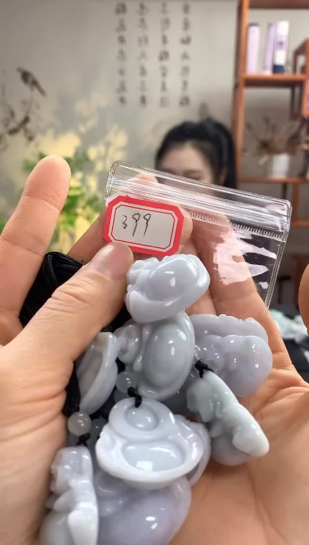 【闪购商品】翡翠颈饰未镶嵌佛公399 多样性发一件