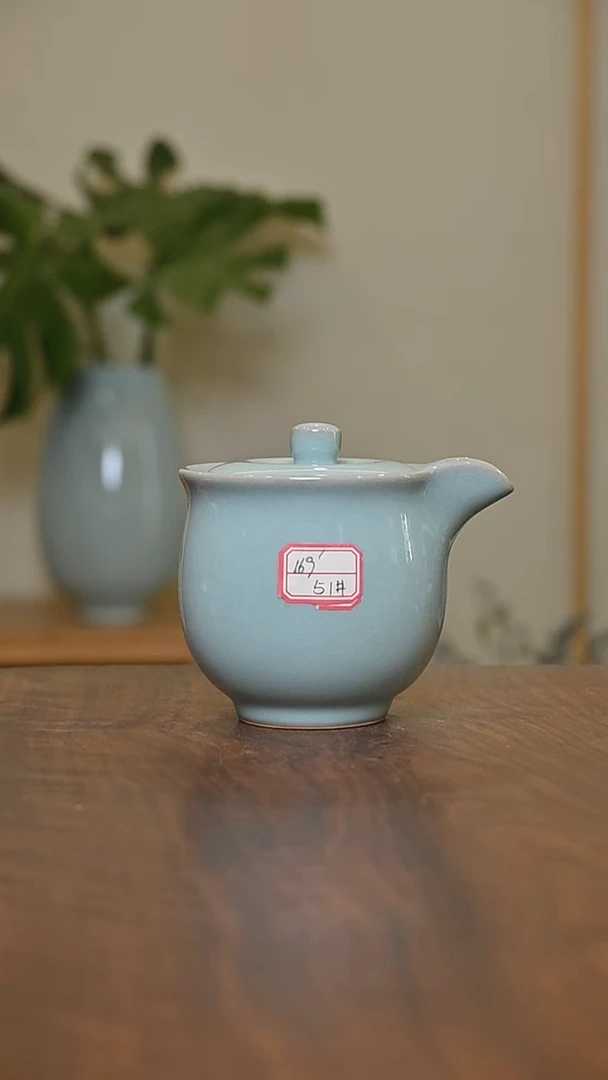 51#手抓壶 天青 微瑕 朱家汝窑款