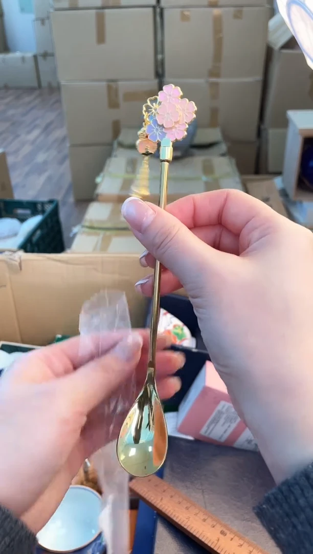 金属f***y如图所示 米妮甄选