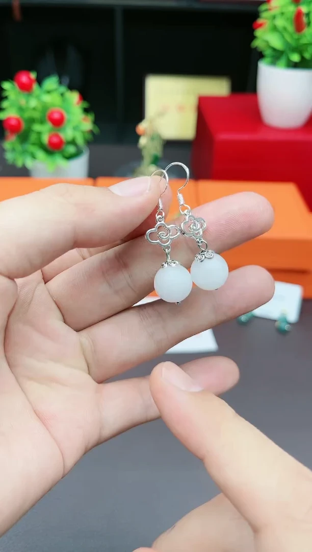 【闪购商品】玛瑙/玉髓耳钉银S925镶嵌101000