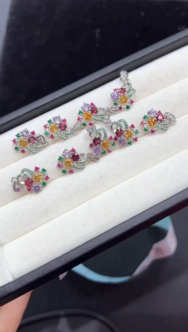 银S925镶嵌吊坠(不含链)水晶76d多样性发其一【1个】