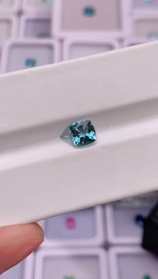 裸石海蓝宝石0.9-1350天然圣玛利亚色海蓝宝石