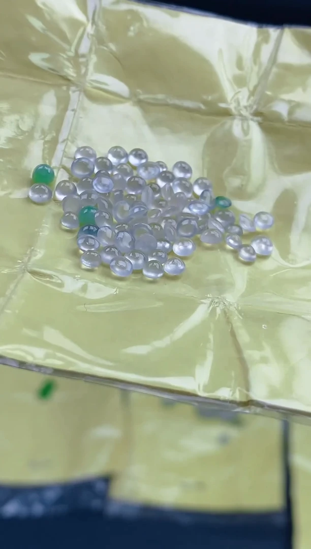 翡翠裸石天然翡翠裸石蛋面59