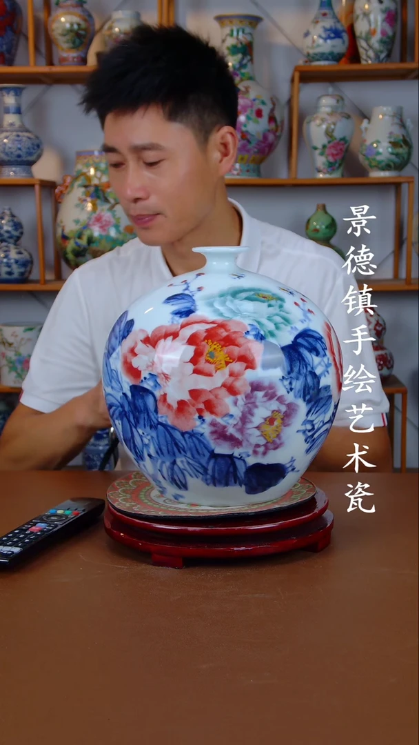 现代景德镇手工手绘陶瓷摆件24