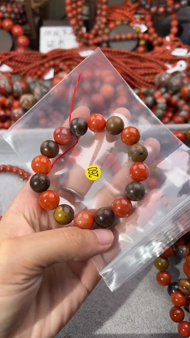 南红玛瑙手串未镶嵌12+