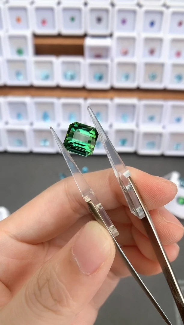 未镶嵌裸石定制碧玺5.01ct 10130