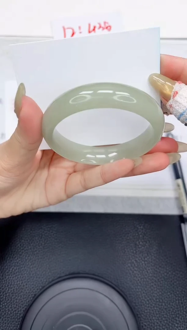 石英质玉手镯未镶嵌28-56.5