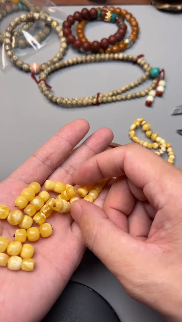 蜜蜡吊坠(不含链)未镶嵌精品文玩蜜蜡一个