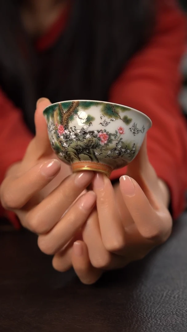 【闪购商品】杯德韶轩粉彩百鹤迎春撇口杯