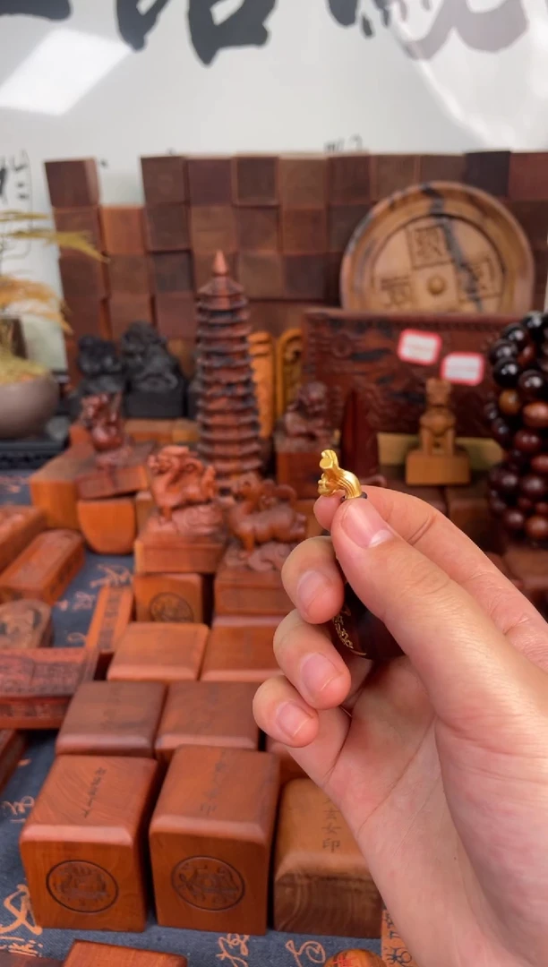 木枣木开口高5.5龙头溜金粉小葫芦+挂绳