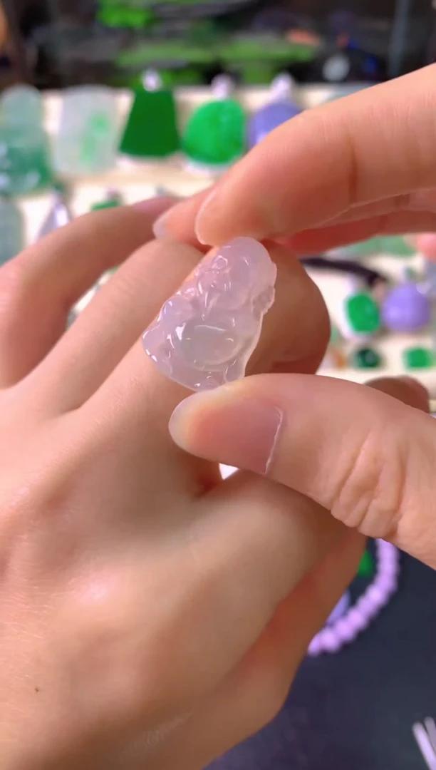 定制翡翠未镶嵌毛货抛光