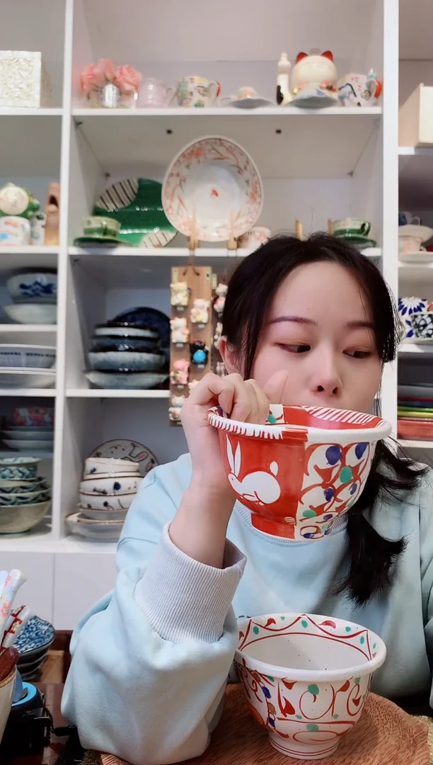 陶瓷濑户烧赤绘兔饭碗13cm