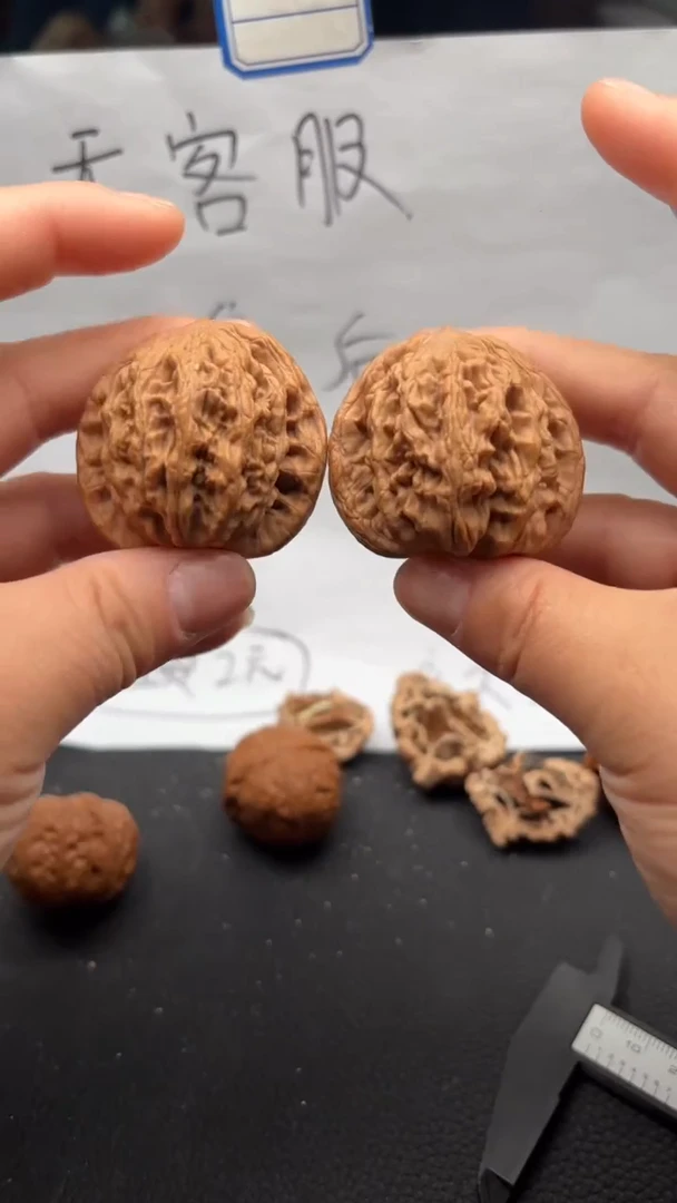 把件文玩核桃162虎头