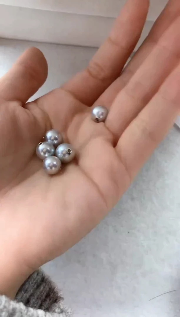 18K金镶嵌吊坠(不含链)海水珍珠多样性发其一8mm