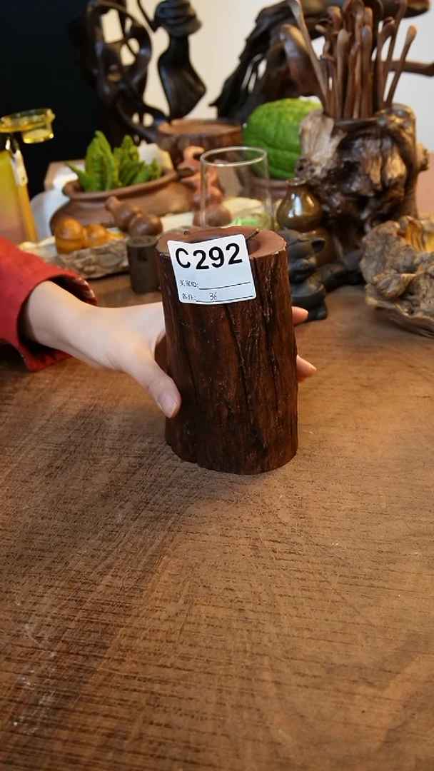 C292鹰瞳手作硬木工艺笔筒