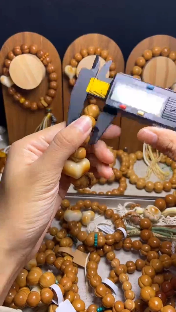 手串猴头核桃全品光面屁桃手串