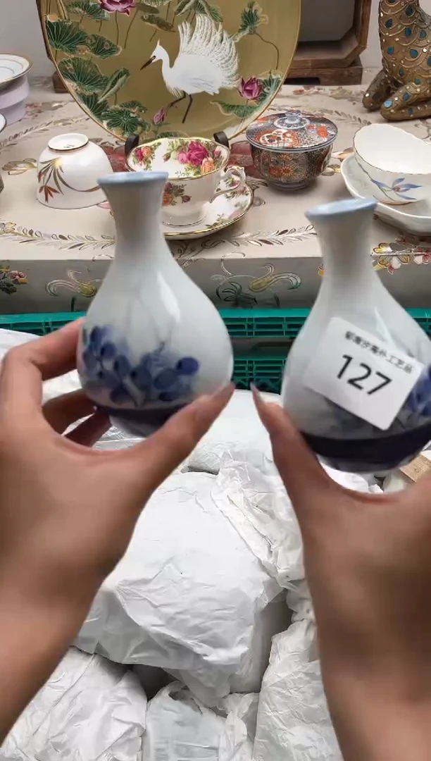 瓷片爱****子L         127