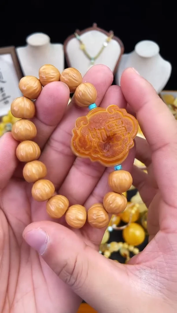 琥珀未镶嵌珠宝奇石柒月