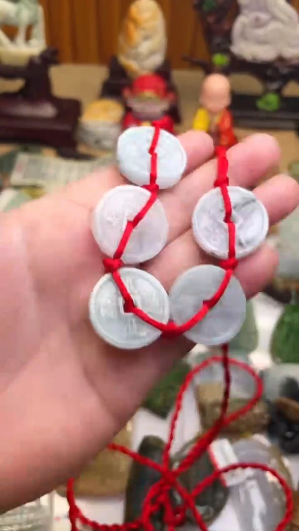 颈饰未镶嵌翡翠钱