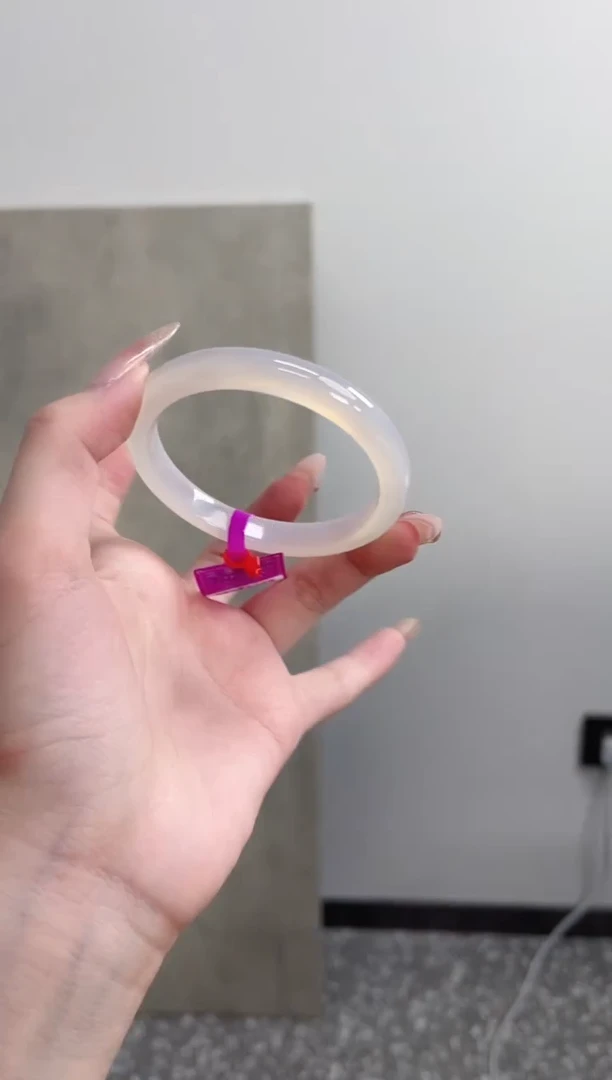 【闪购商品】玛瑙/玉髓手镯未镶嵌57-58圈 需要包容