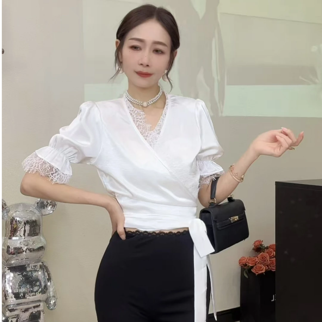 [春歌]2025夏季质感蕾丝边拼接交叉绑带上衣